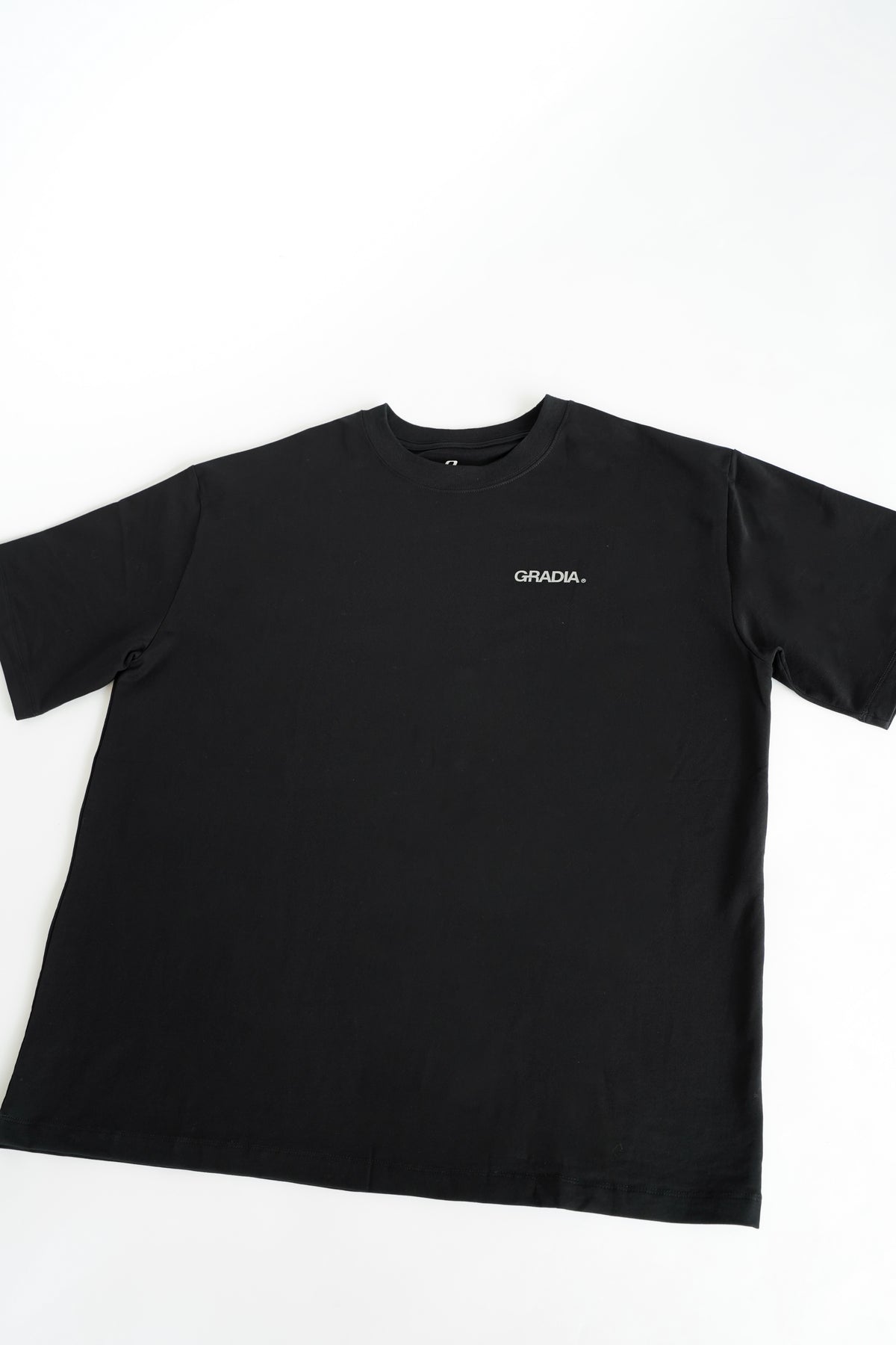 GRADIA. Logo OverSize T-Shirt