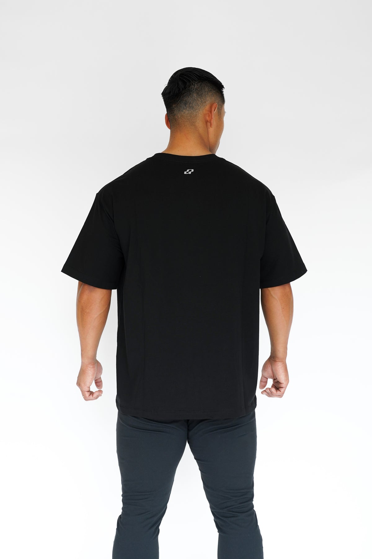 GRADIA. Logo OverSize T-Shirt