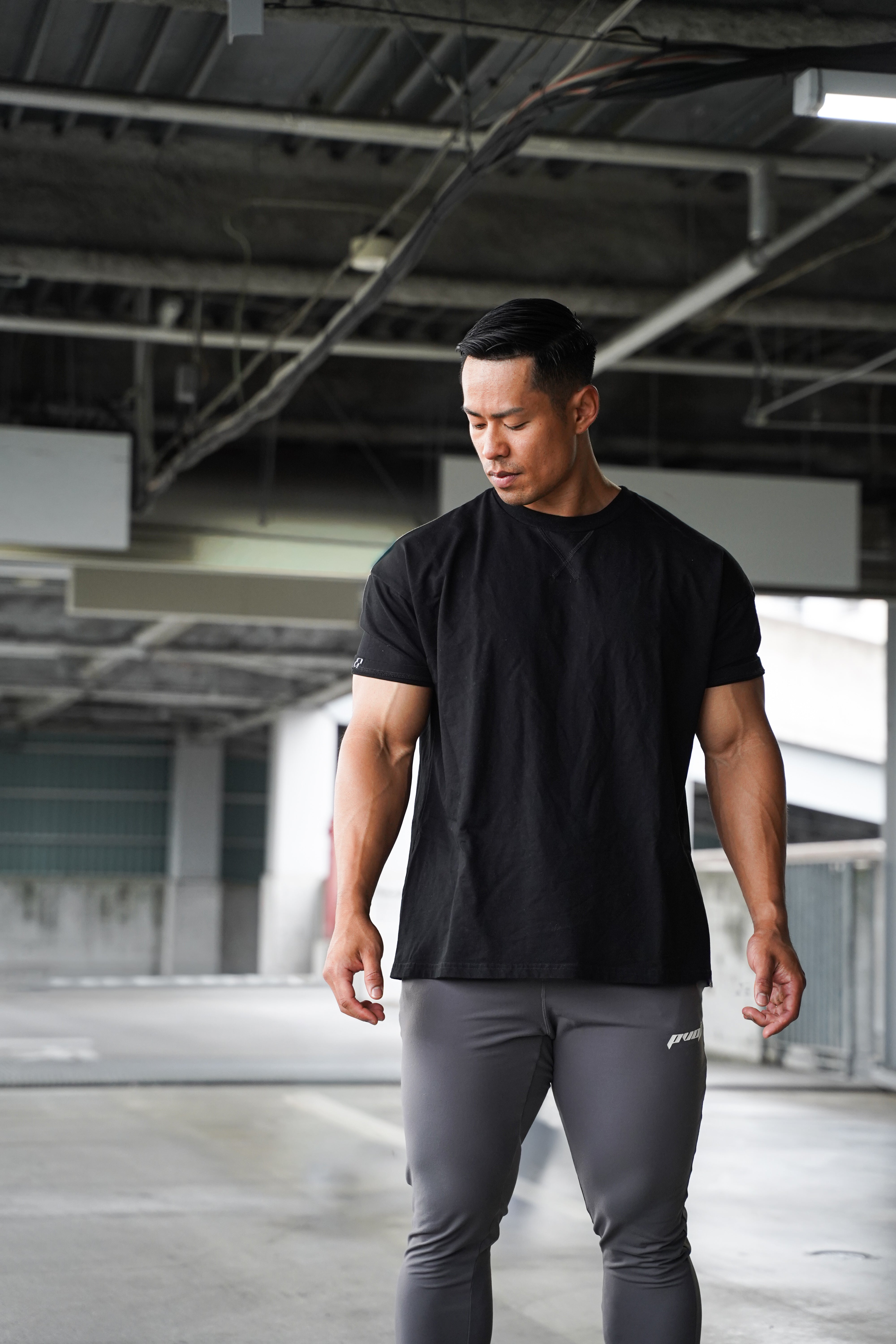 GRADIA. Basic T-shirt Black