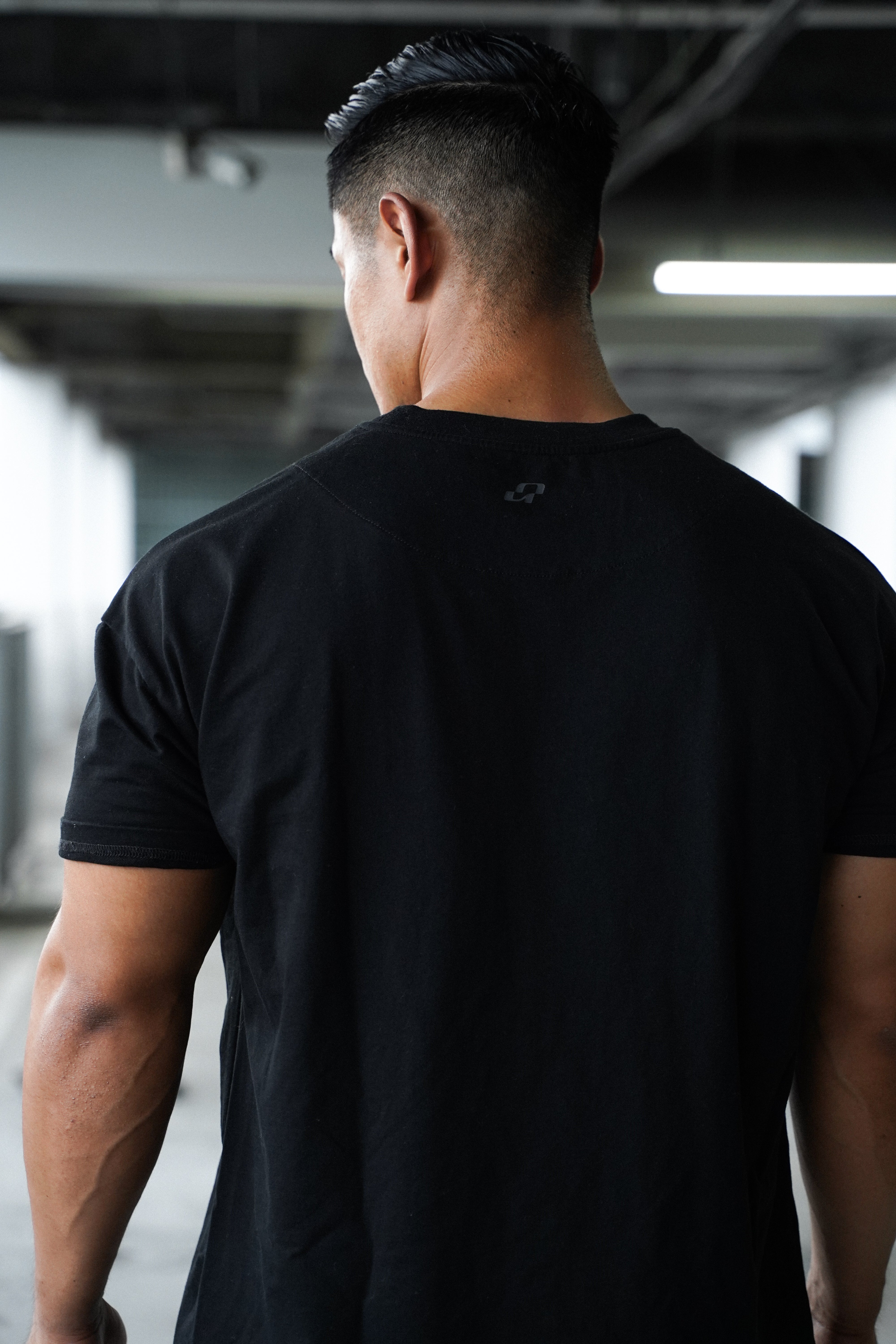 GRADIA. Basic T-shirt Black